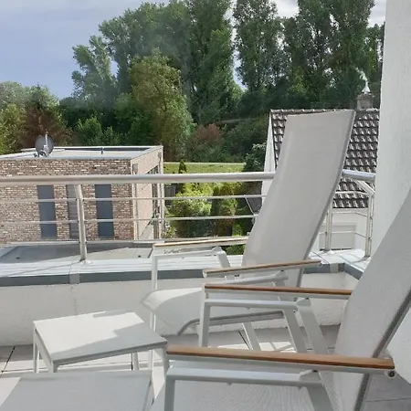 Somnar Panoramaloft Mit Haestens Betten - Rheinblick 150qm * Neuss