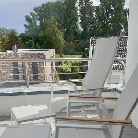 Somnar Panoramaloft Mit Hästens Betten - Rheinblick 150qm * Neuss