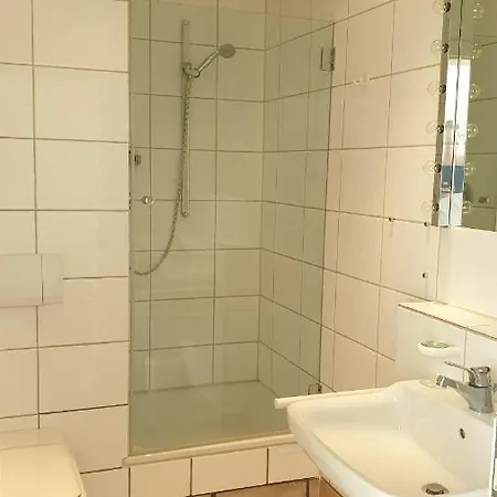 Somnar Panoramaloft Mit Hästens Betten - Rheinblick 150qm Apartment Neuss