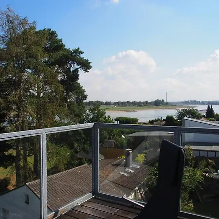 Somnar Panoramaloft Mit Hästens Betten - Rheinblick 150qm * Neuss